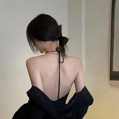 黑洞启示录